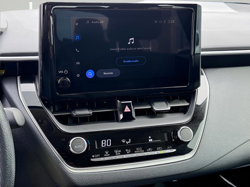 Used 2026 Toyota Corolla LE image 7