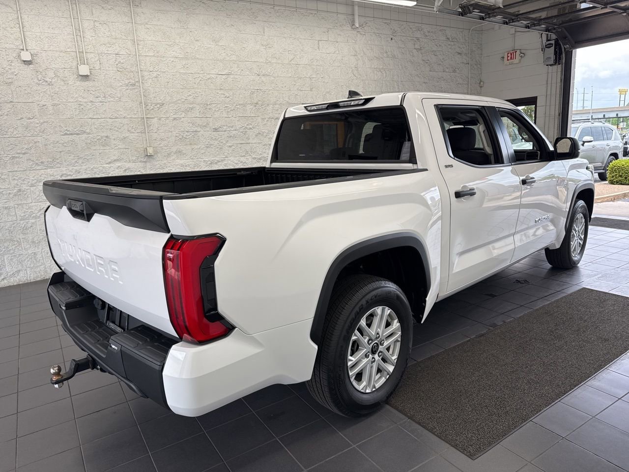 Used 2024 Toyota Tundra SR5 RWD image 8