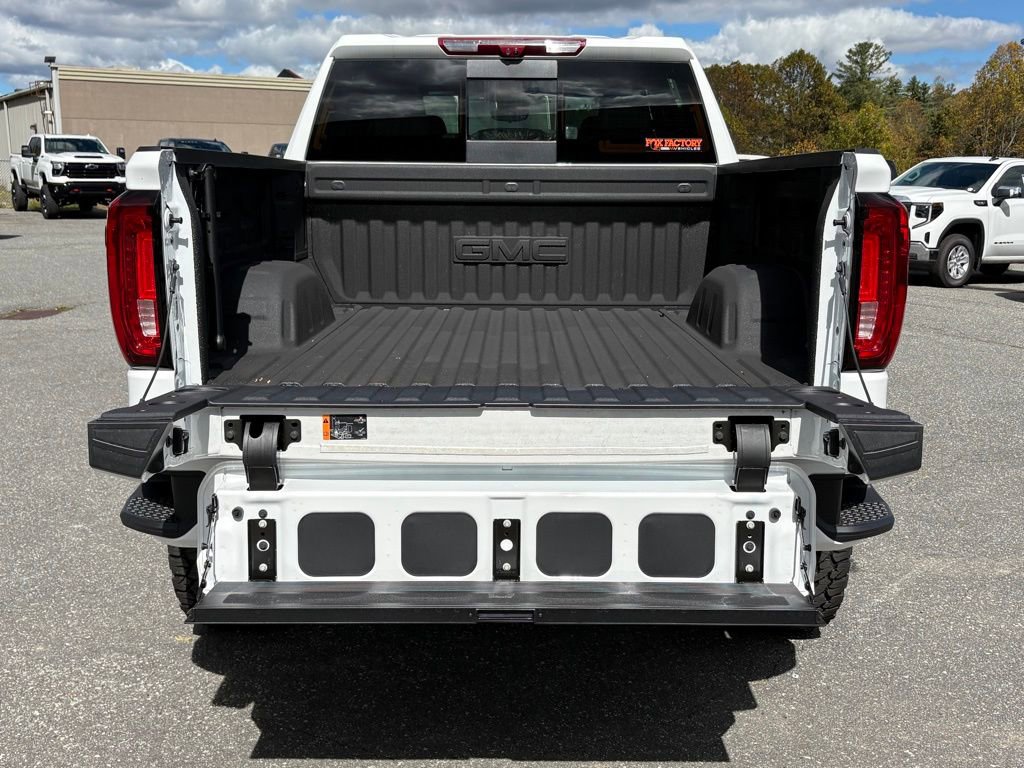 New 2025 GMC Sierra 1500 AT4 w/ AT4 Premium Package image 13