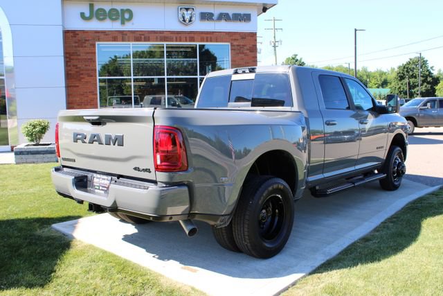 New 2026 RAM 3500 Laramie w/ Night Edition AWD/4WD image 42