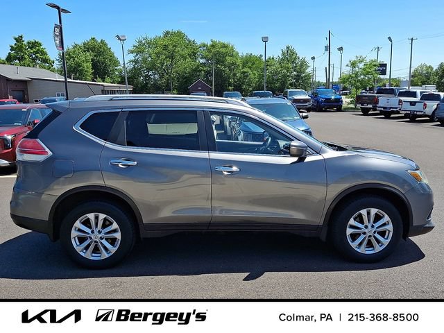 Used 2014 Nissan Rogue SV AWD/4WD image 9