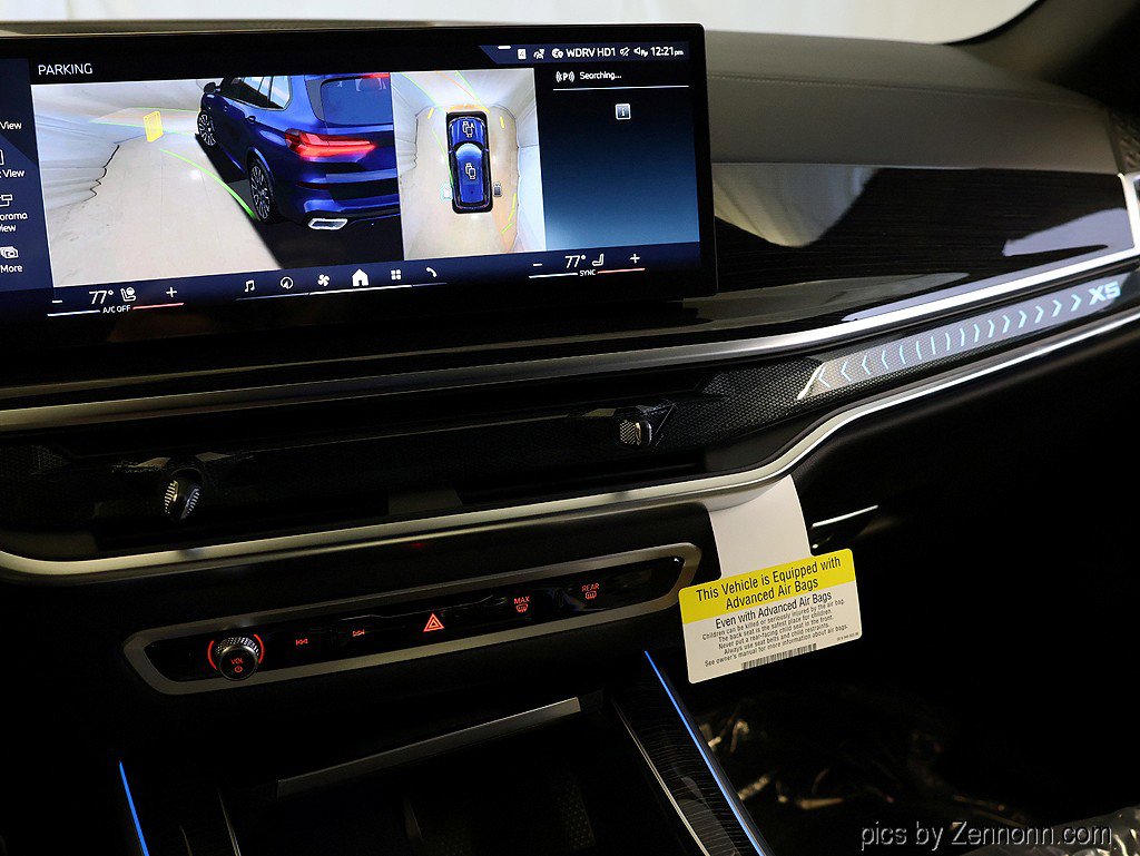 Used 2026 BMW X5 xDrive50e w/ M Sport Package image 25