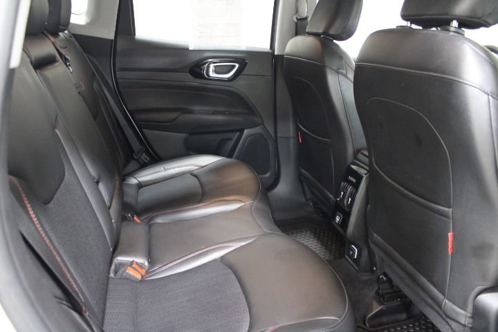 Used 2022 Jeep Compass Trailhawk image 28