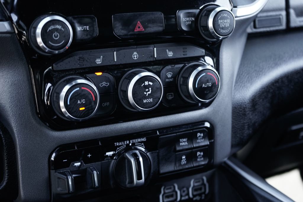 Used 2022 RAM 1500 Big Horn image 30