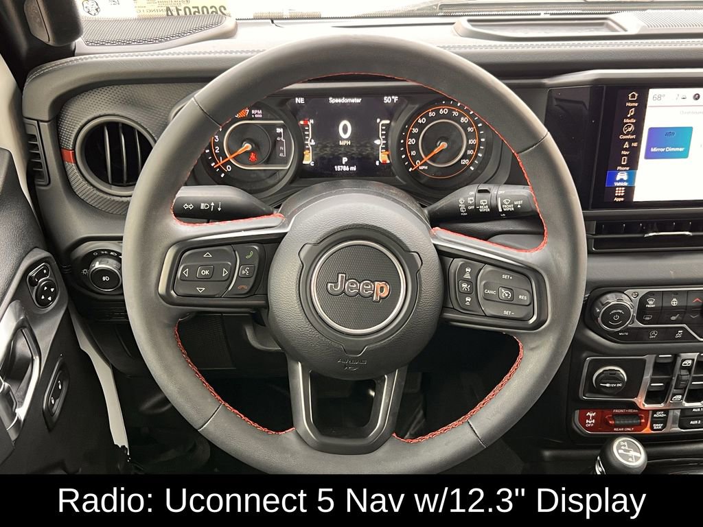 Used 2024 Jeep Wrangler Unlimited Rubicon w/ Technology Group image 15