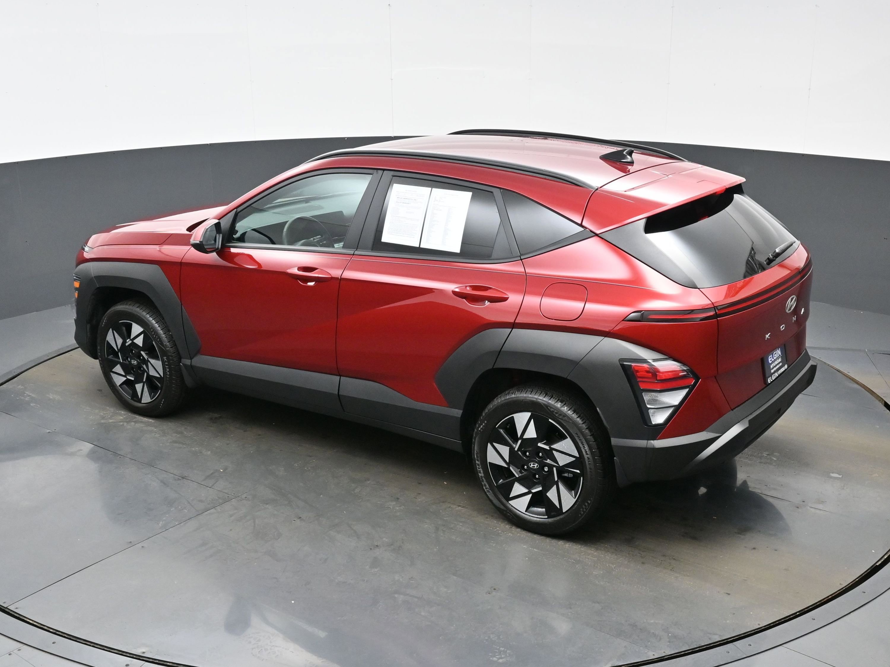 Used 2024 Hyundai Kona SEL w/ Convenience Package image 35