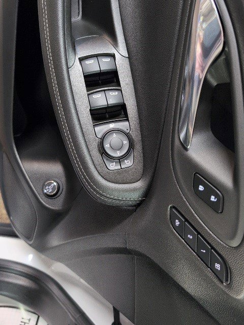 Certified 2022 Buick Encore GX Essence w/ Experience Buick Package image 8