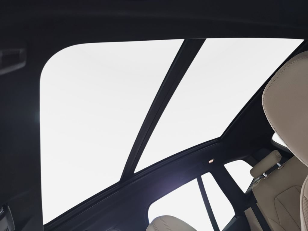 Certified 2024 BMW X3 sDrive30i w/ Convenience Package image 29