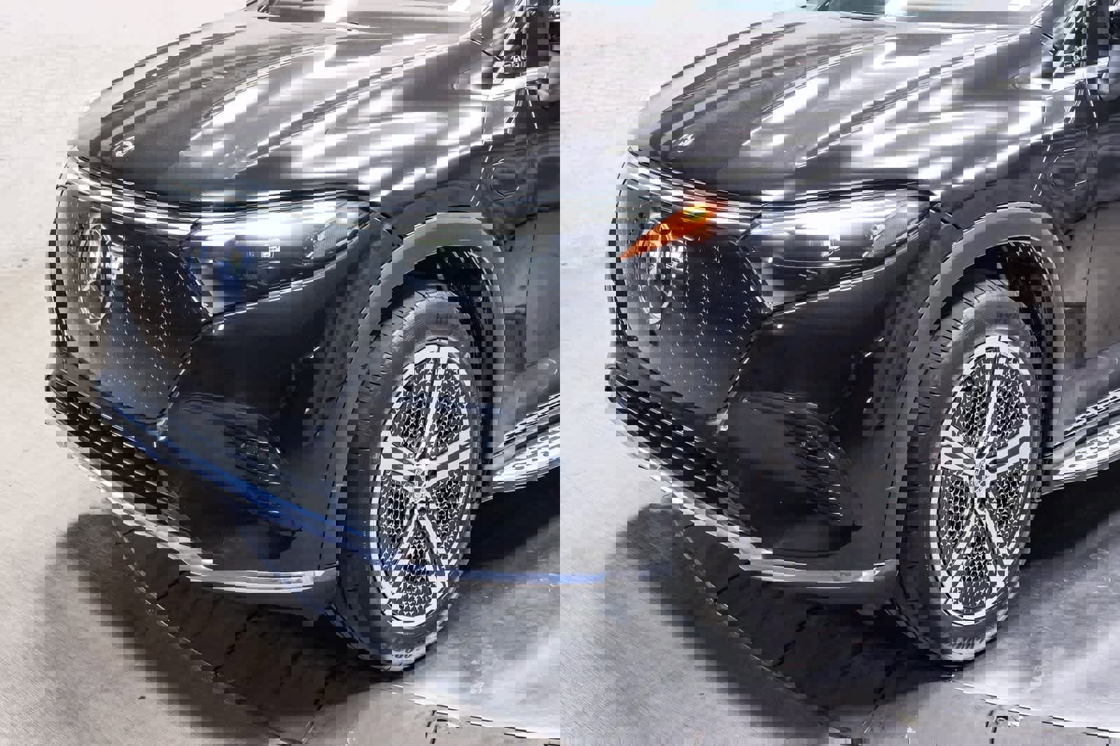 Certified 2023 Mercedes-Benz EQS 450+ 4MATIC SUV image 11