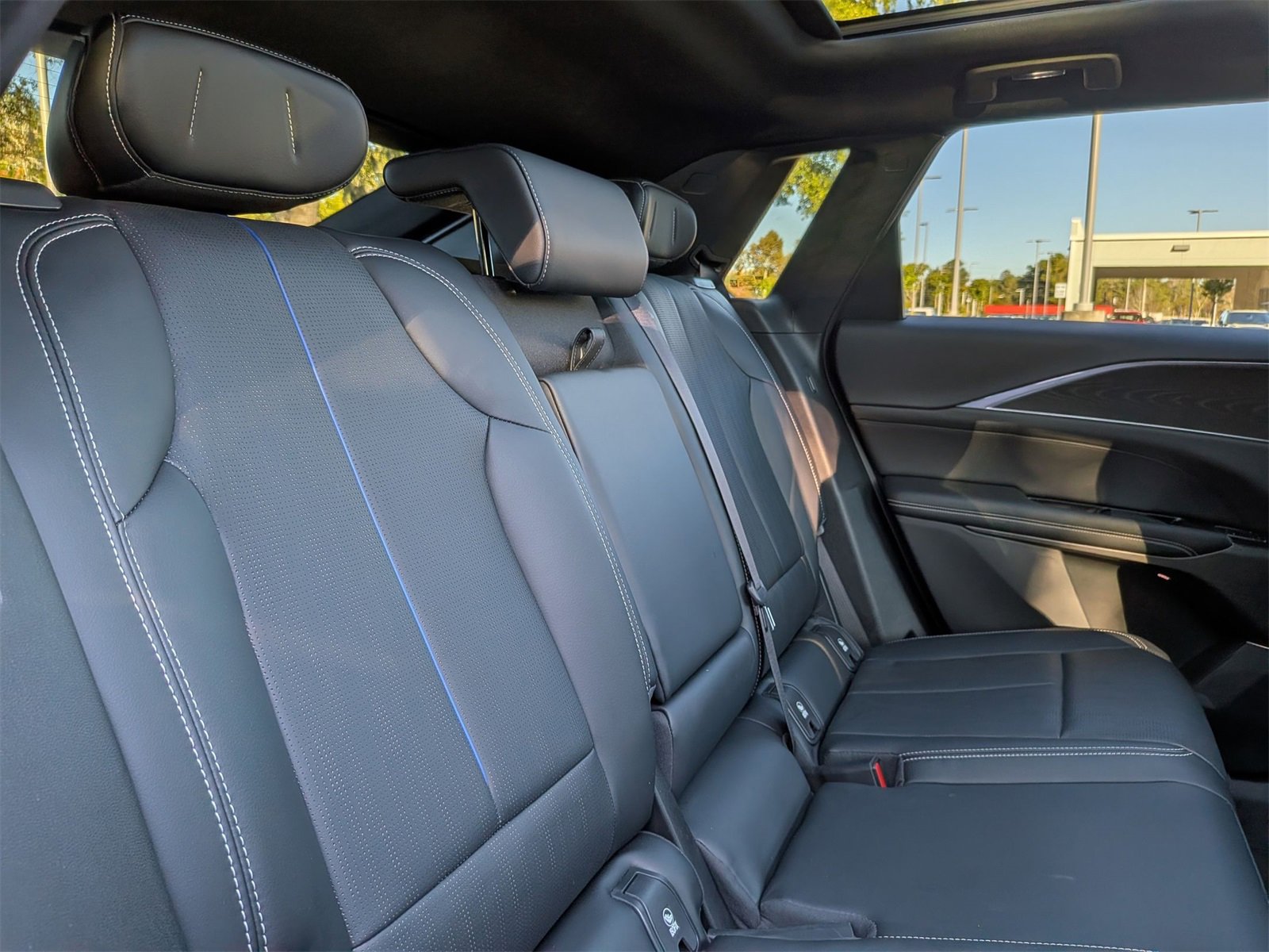 Used 2024 Cadillac Lyriq Sport image 35