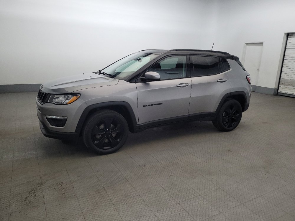 Used 2021 Jeep Compass Latitude w/ Sun and Sound Group AWD/4WD image 2