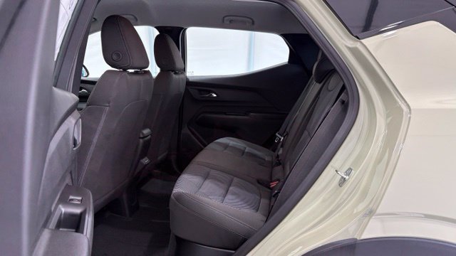 New 2027 Chevrolet Bolt LT w/ Comfort Package FWD image 14