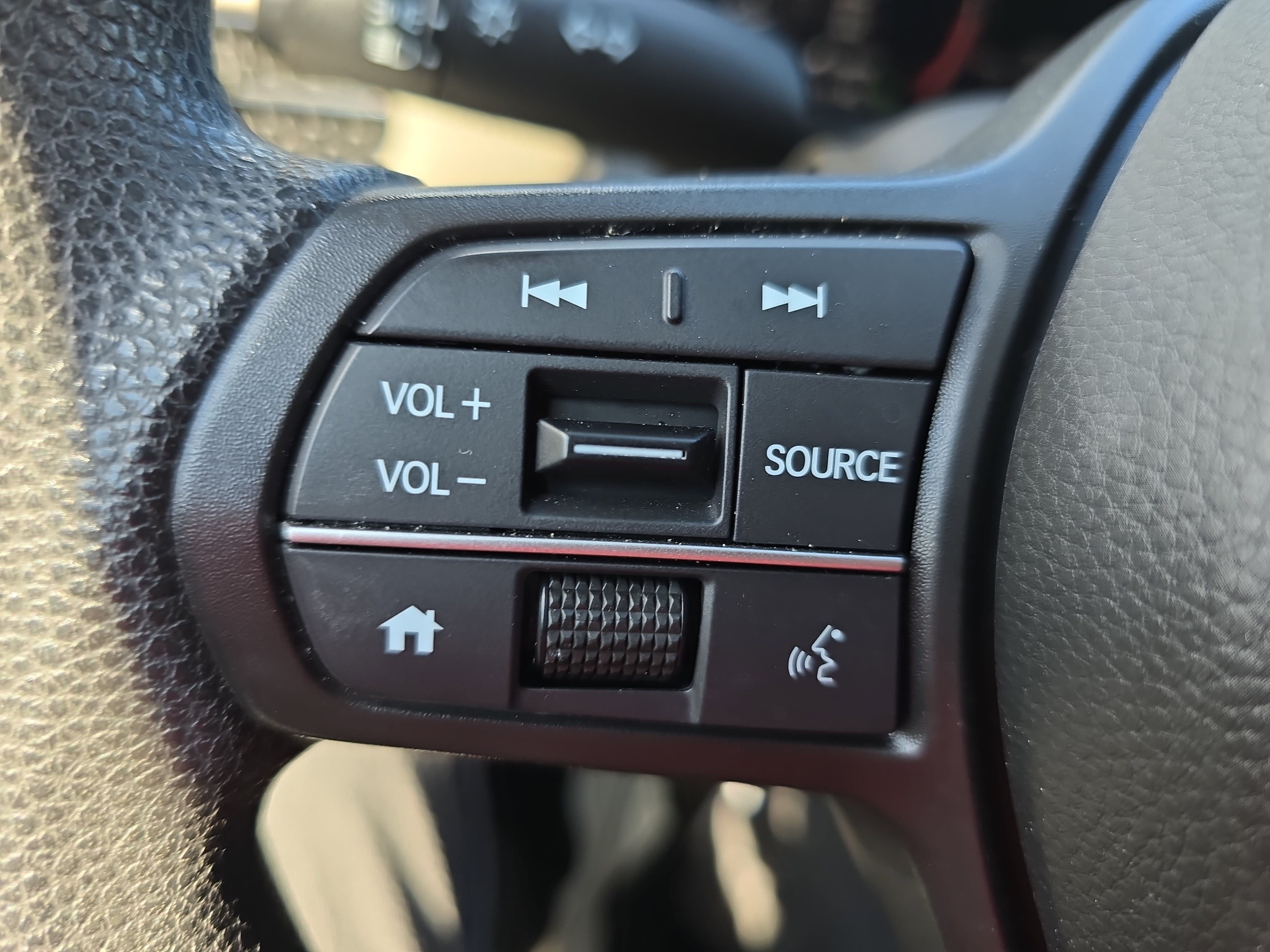 Certified 2025 Honda HR-V LX image 16