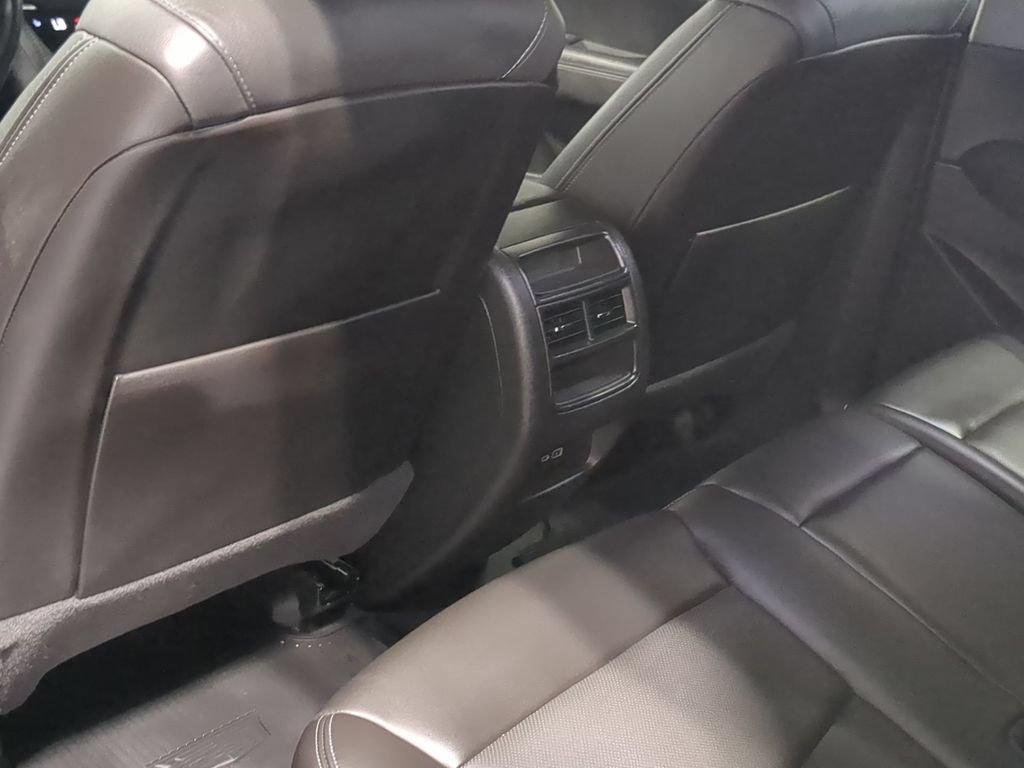 Used 2025 Cadillac XT5 Premium Luxury AWD/4WD image 22