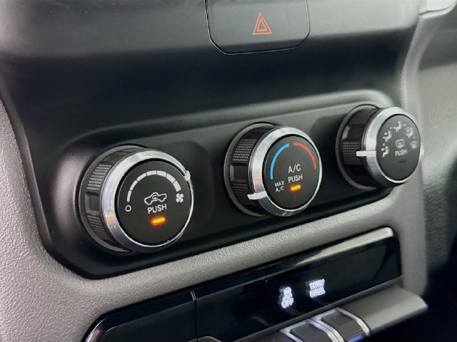 Used 2023 RAM 1500 Big Horn AWD/4WD image 16