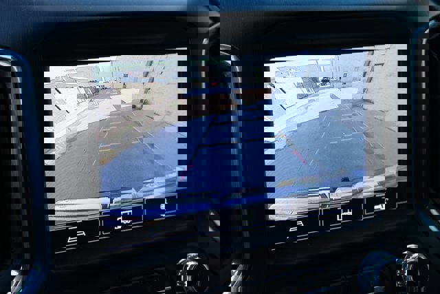 Used 2021 GMC Sierra 1500 AT4 image 7