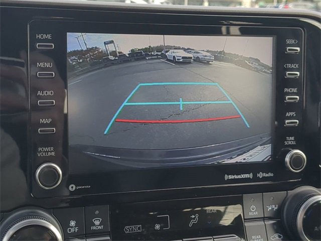 Used 2022 Toyota Highlander XLE image 20