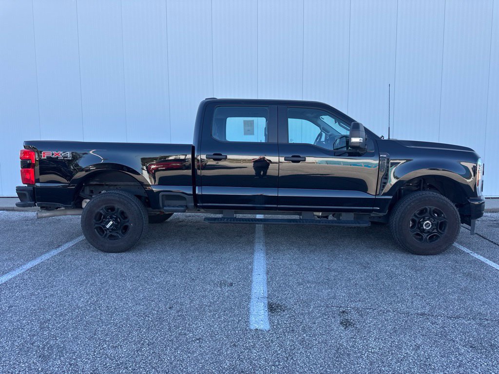 Used 2025 Ford F250 XL w/ STX Appearance Package AWD/4WD image 9