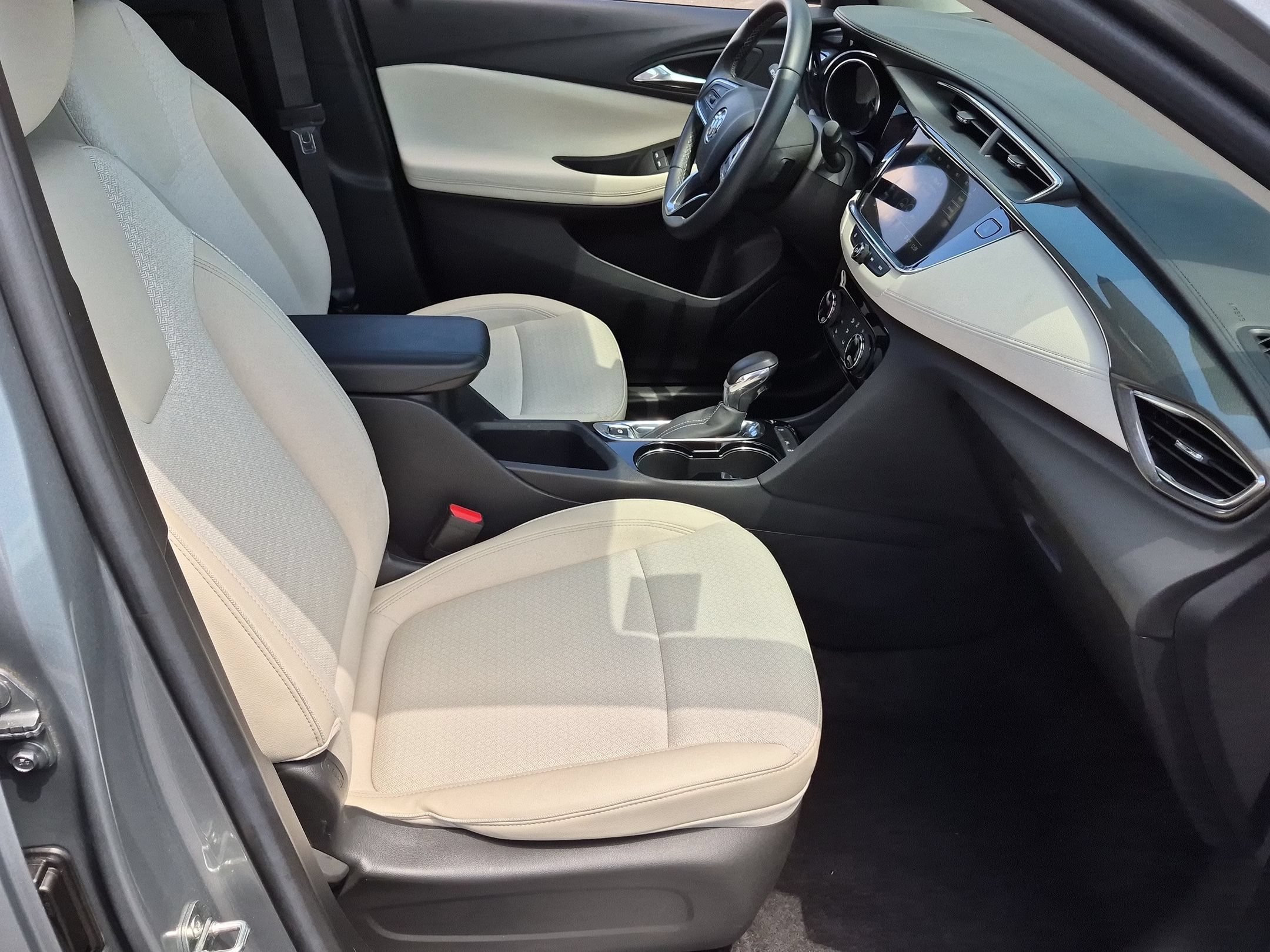 Certified 2023 Buick Encore GX Preferred w/ Cold Weather Comfort Package FWD image 26