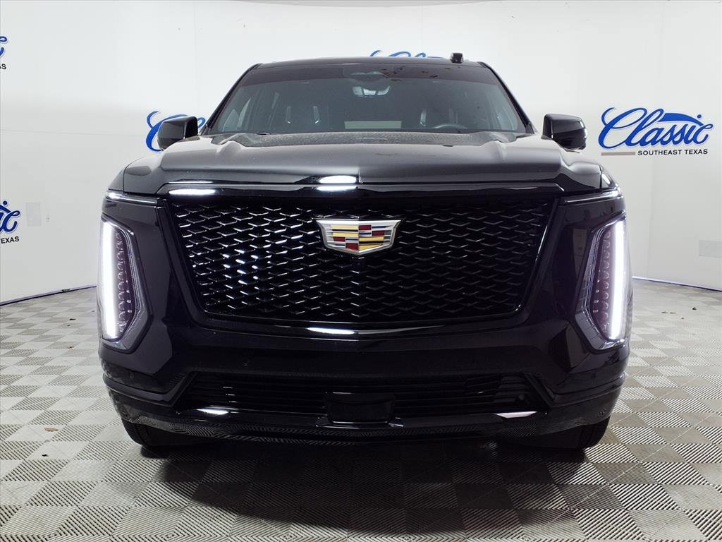 Used 2025 Cadillac Escalade ESV Sport Platinum image 3