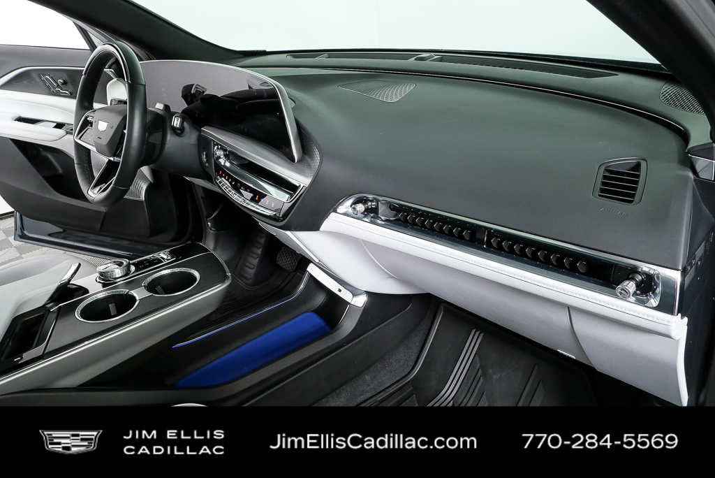 Certified 2024 Cadillac Lyriq Sport image 23