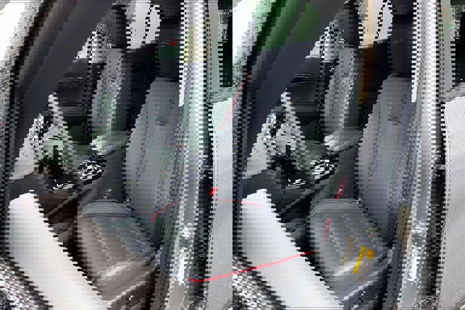 Used 2022 Buick Envision Essence w/ Technology Package II image 8