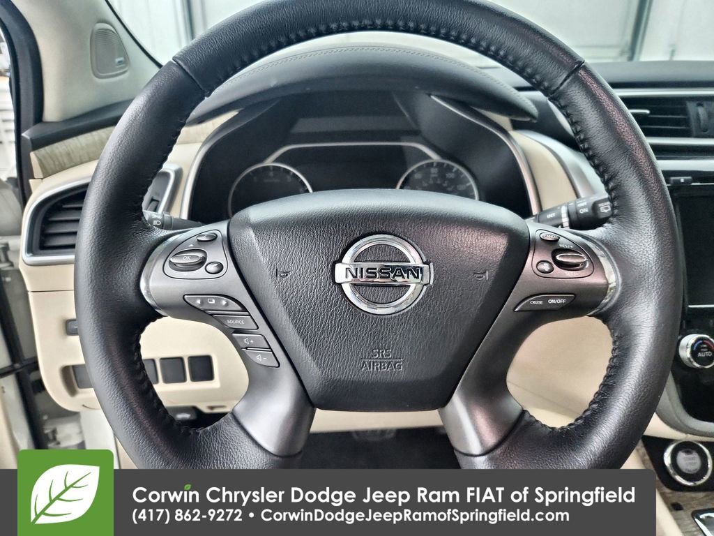 Used 2019 Nissan Murano SV w/ Premium Package image 21