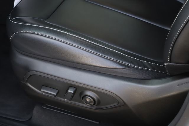 Used 2023 Jeep Grand Cherokee 4WD 4xe image 16