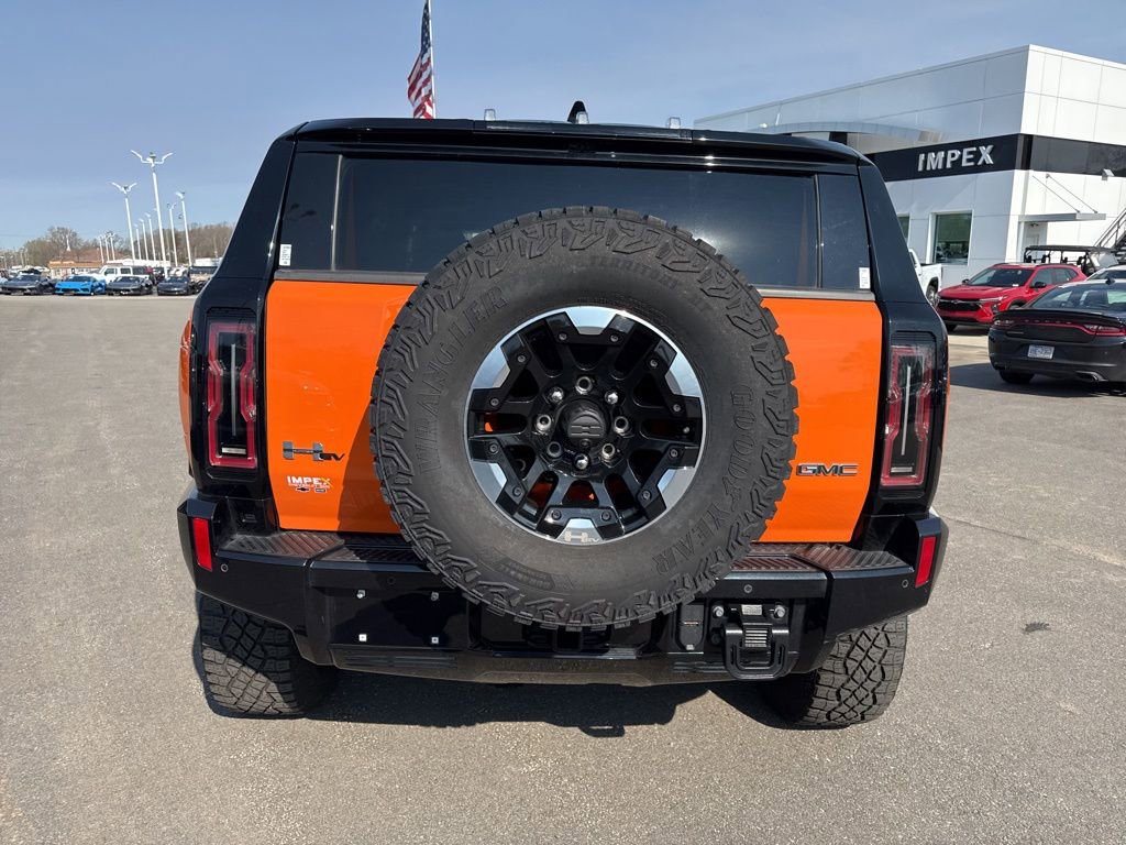 Used 2024 GMC Hummer EV 2X w/ Extreme Off-Road Package image 4