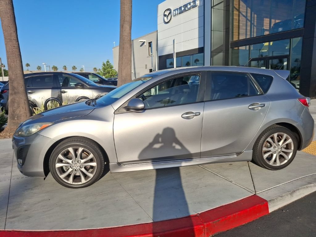 Used 2011 MAZDA MAZDA3 s Grand Touring w/ Tech Pkg FWD image 11
