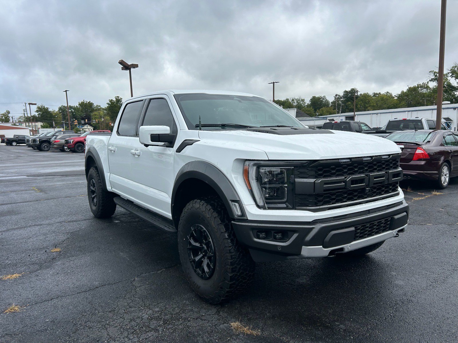 Used 2023 Ford F150 Raptor w/ Raptor 37 Performance Package AWD/4WD image 3