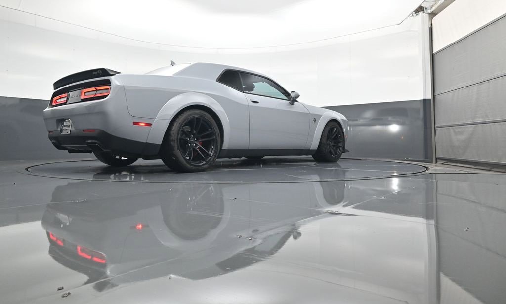 Used 2021 Dodge Challenger SRT Hellcat image 27