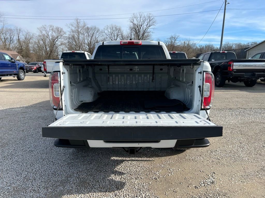 Used 2022 GMC Canyon AT4 image 17