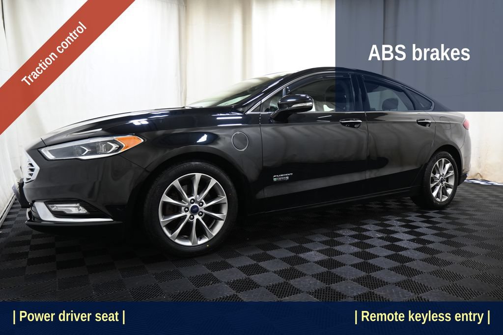Used 2017 Ford Fusion Energi Titanium FWD image 6