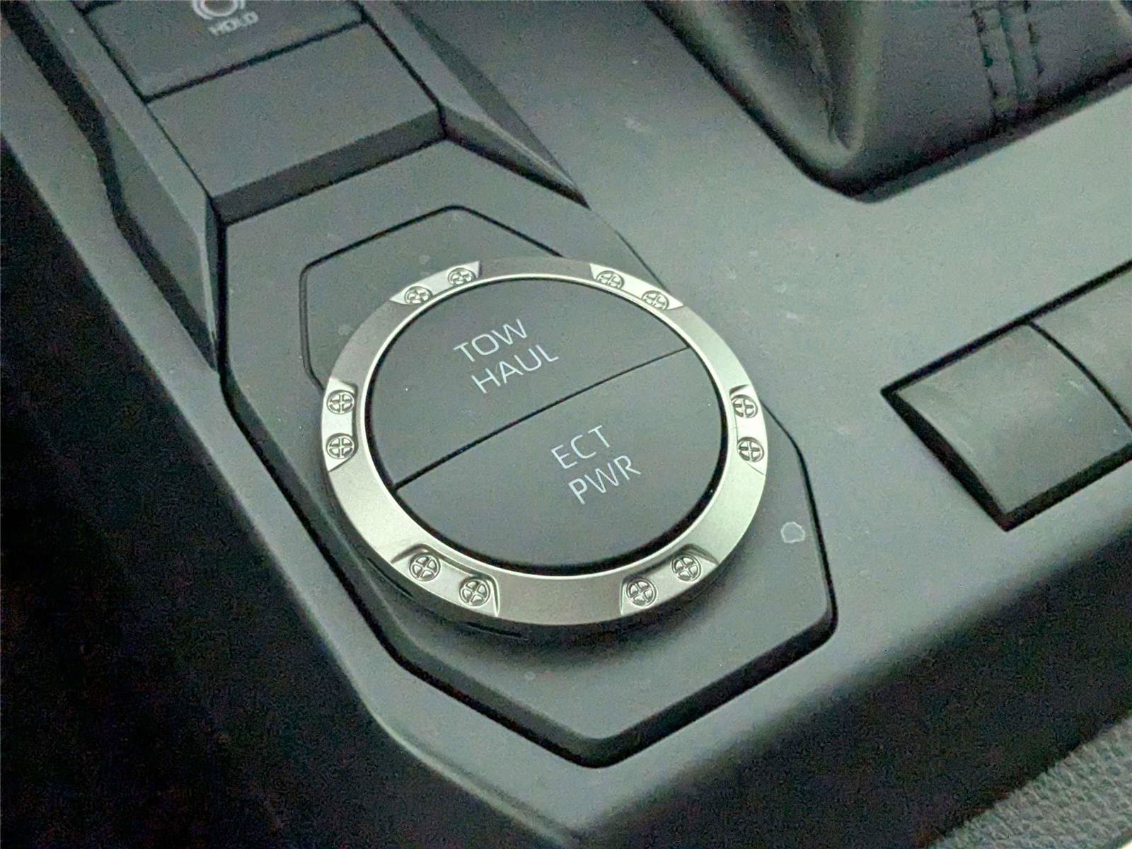 Certified 2026 Toyota Tacoma SR5 RWD image 24
