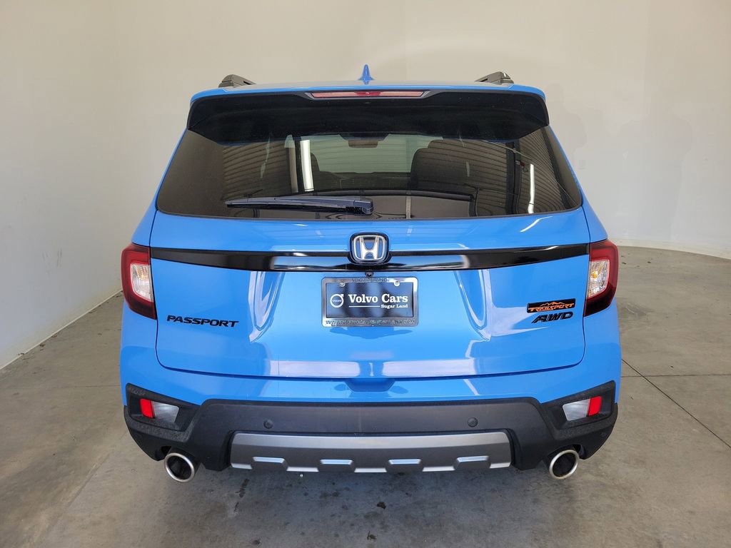 Used 2024 Honda Passport TrailSport image 6