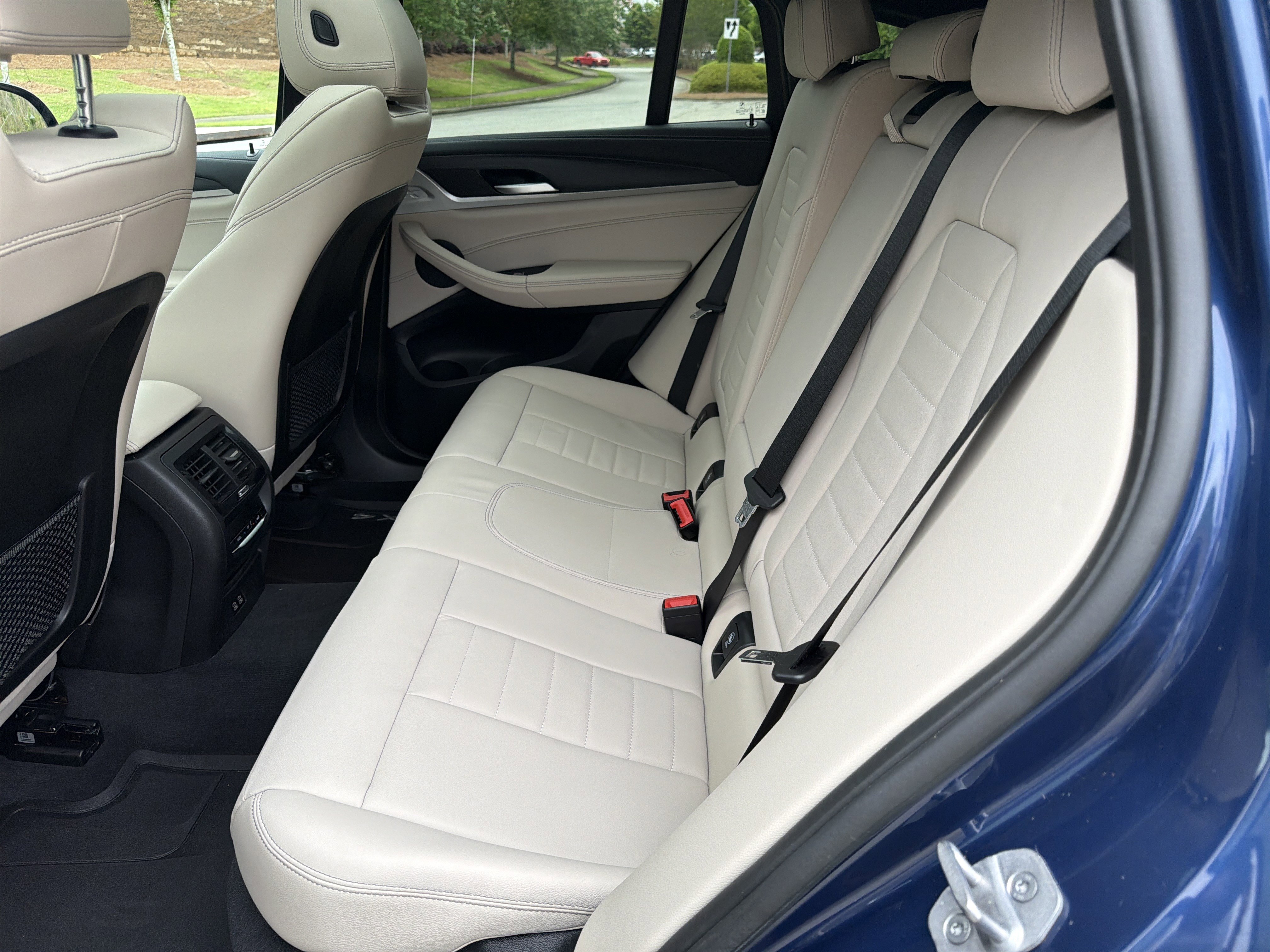 Used 2023 BMW X4 M40i w/ Premium Package AWD/4WD image 21