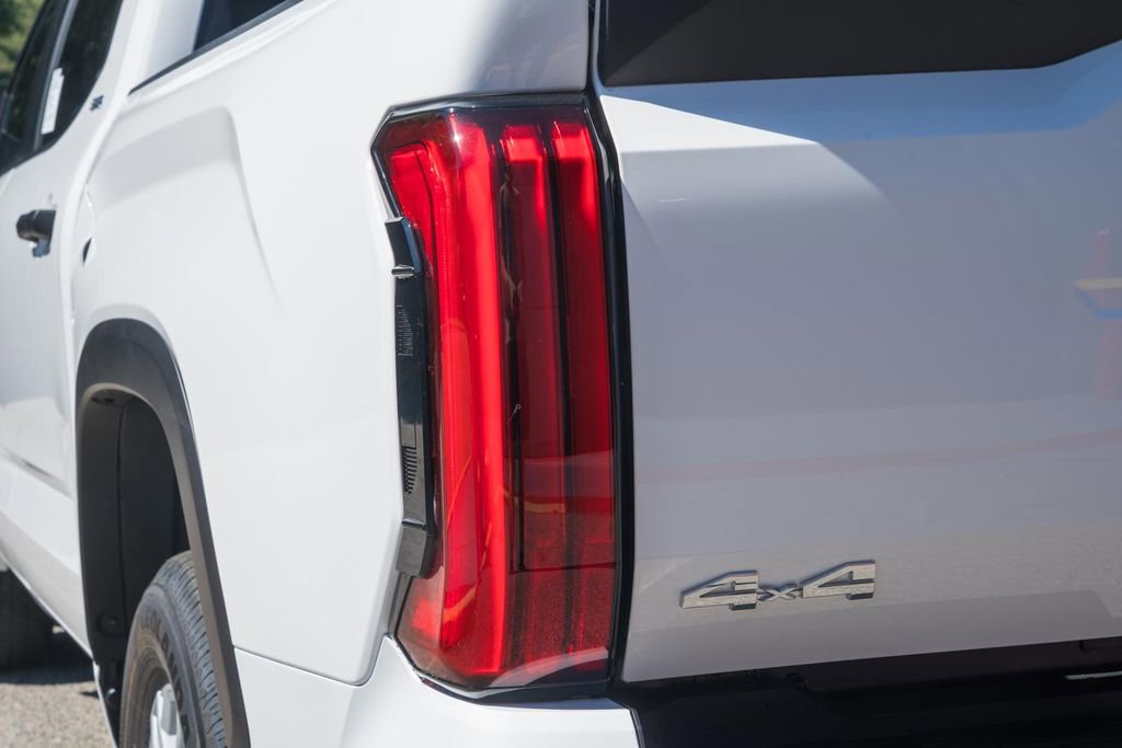 New 2026 Toyota Tundra SR5 AWD/4WD image 7