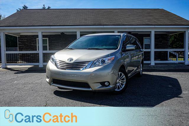 Used 2017 Toyota Sienna XLE w/ XLE Navigation Package