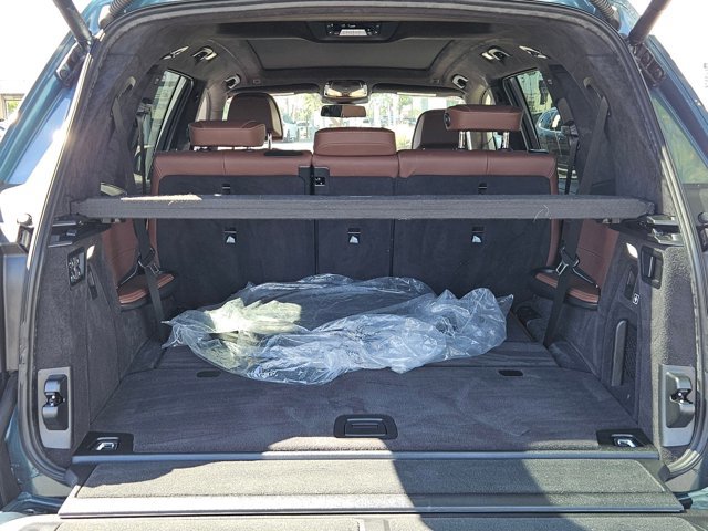 Certified 2025 BMW X7 xDrive40i AWD/4WD image 6