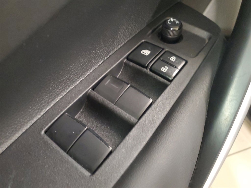 Used 2024 Toyota Corolla SE image 20
