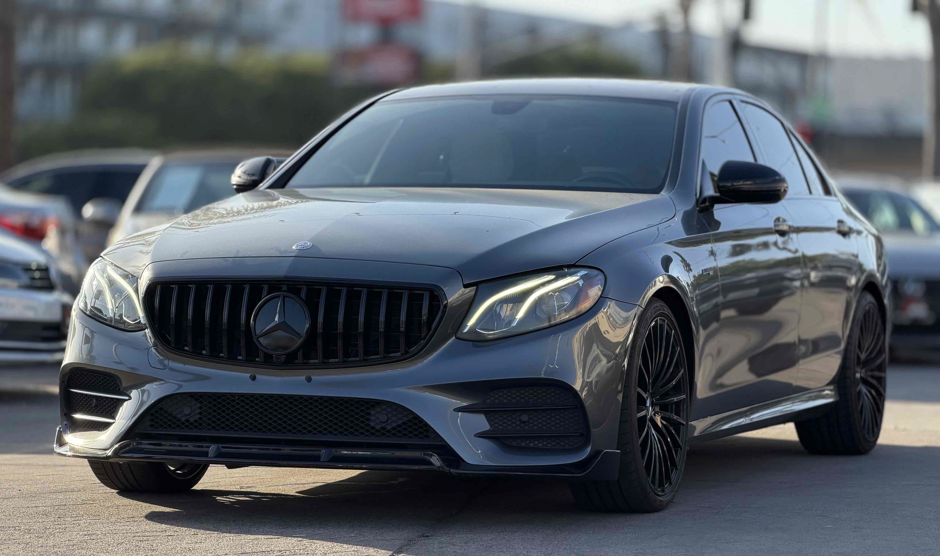 Used 2017 Mercedes-Benz E 43 AMG 4MATIC Sedan image 3