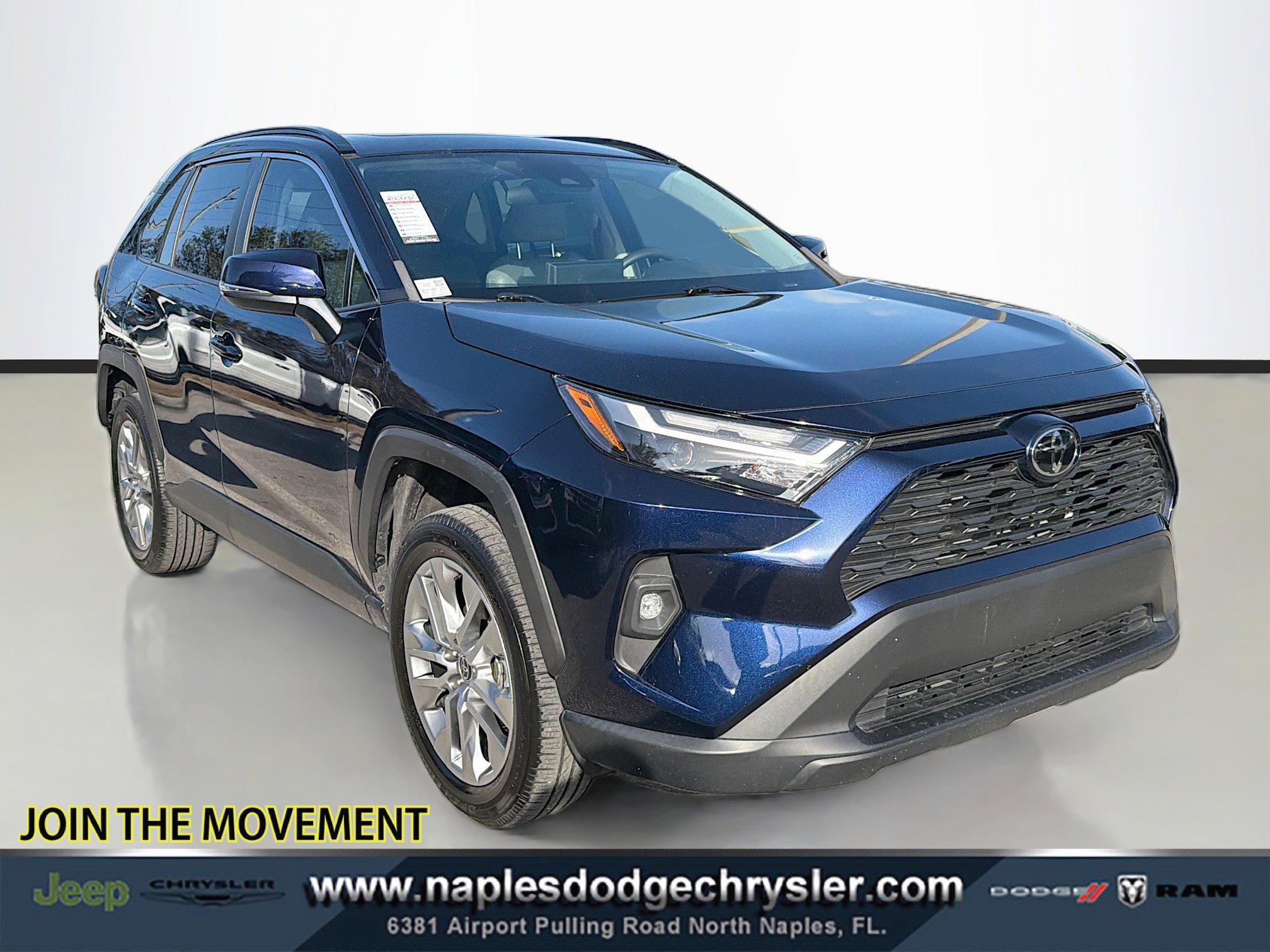 Used 2023 Toyota RAV4 XLE Premium image 1