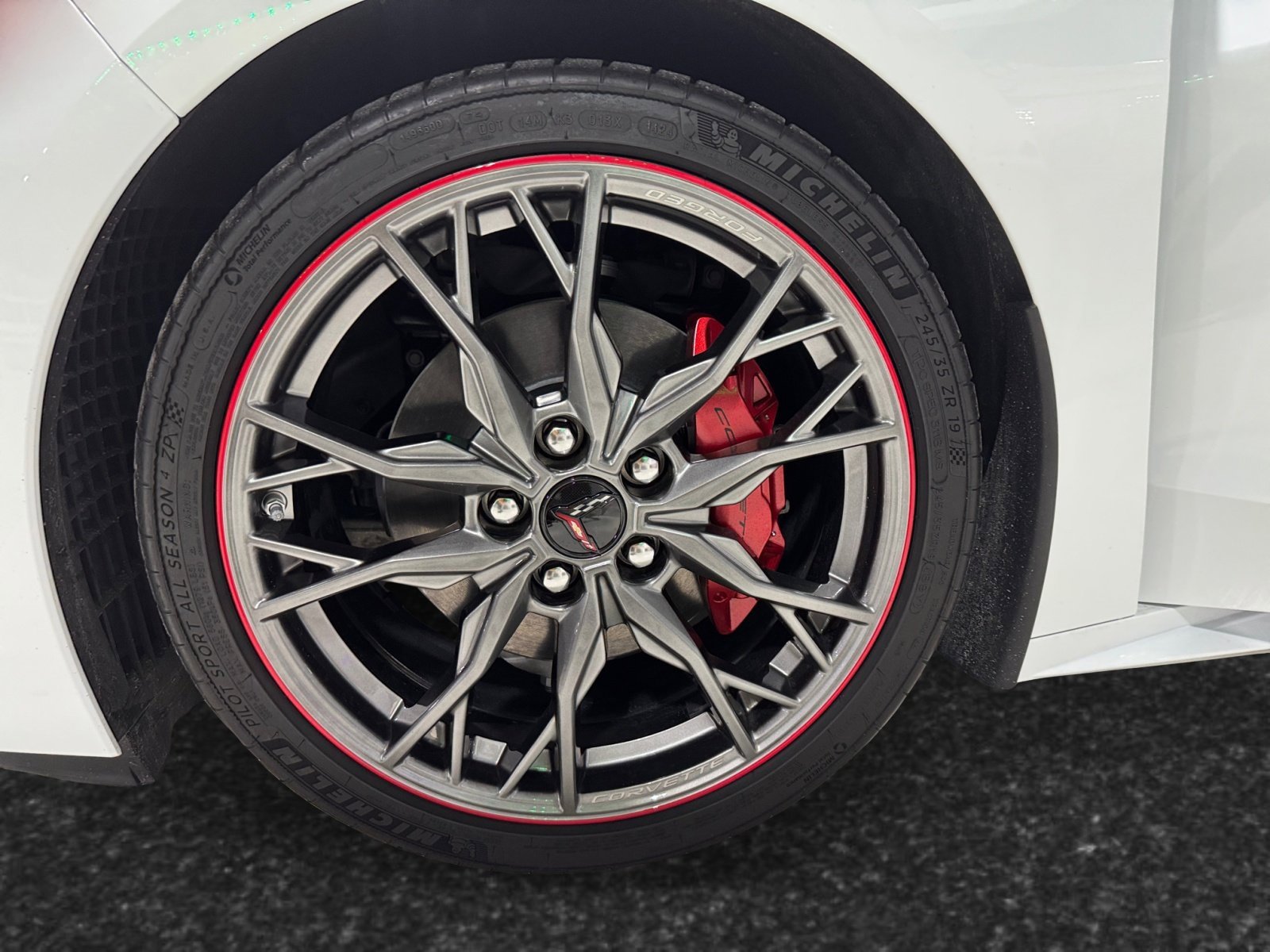 Used 2024 Chevrolet Corvette Stingray image 10