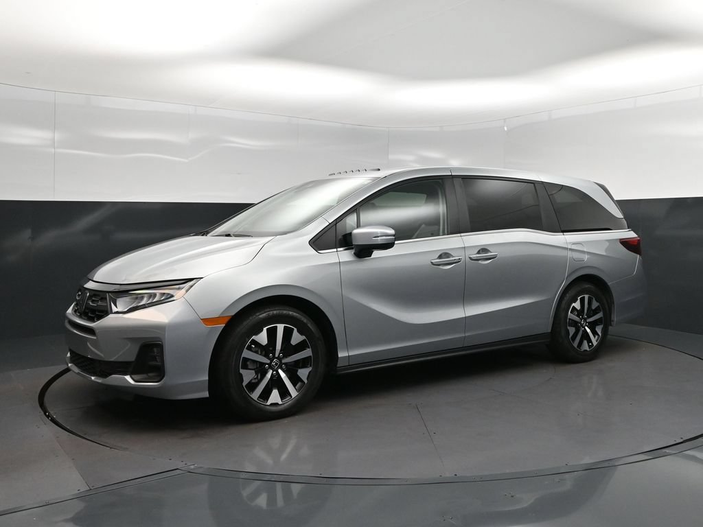 Used 2025 Honda Odyssey EX-L image 3