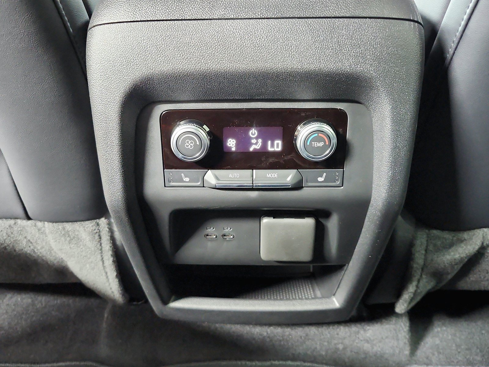 New 2027 GMC Acadia Elevation w/ Elevation Premium Package FWD image 37