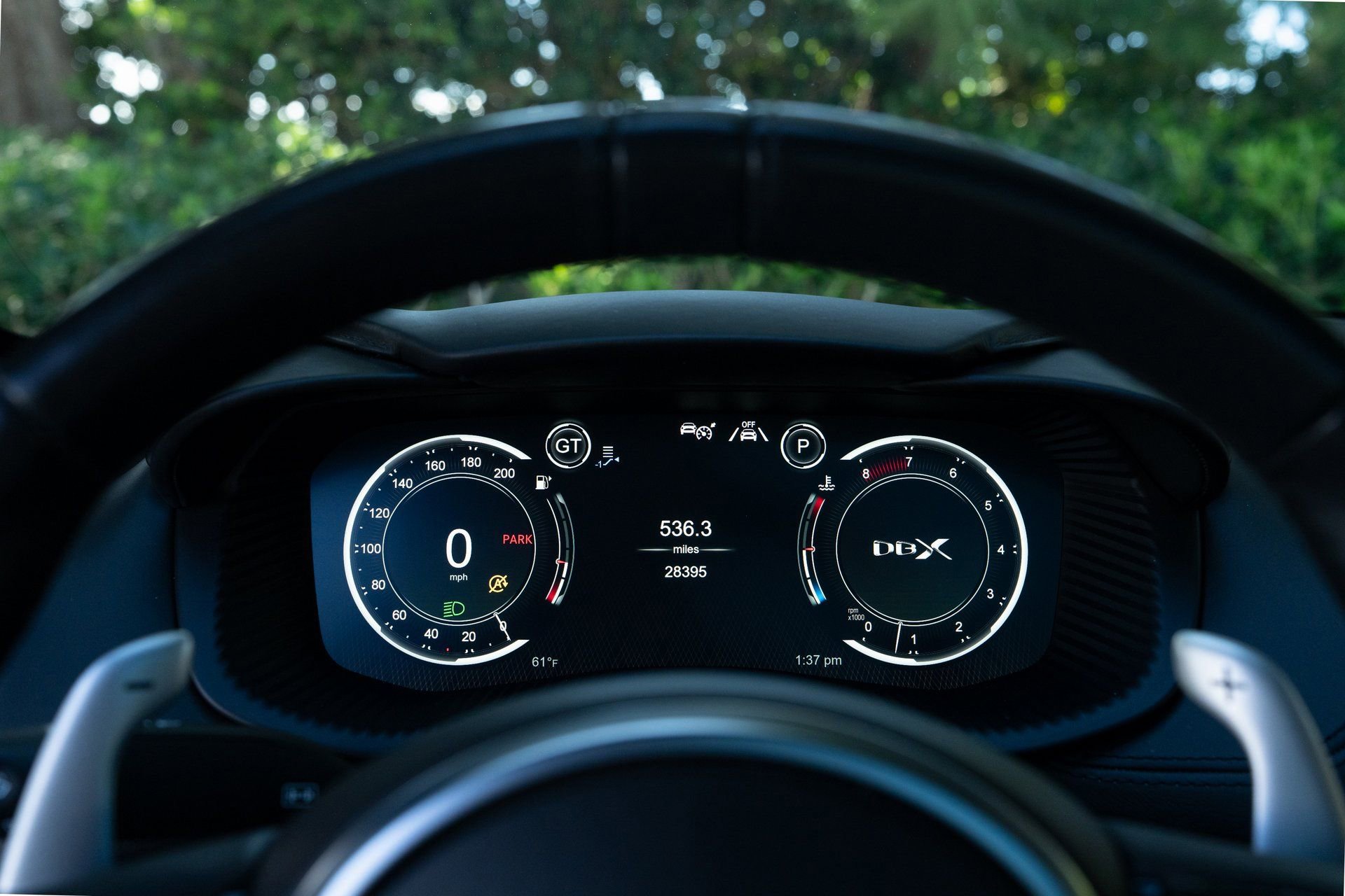 Used 2021 Aston Martin DBX image 12