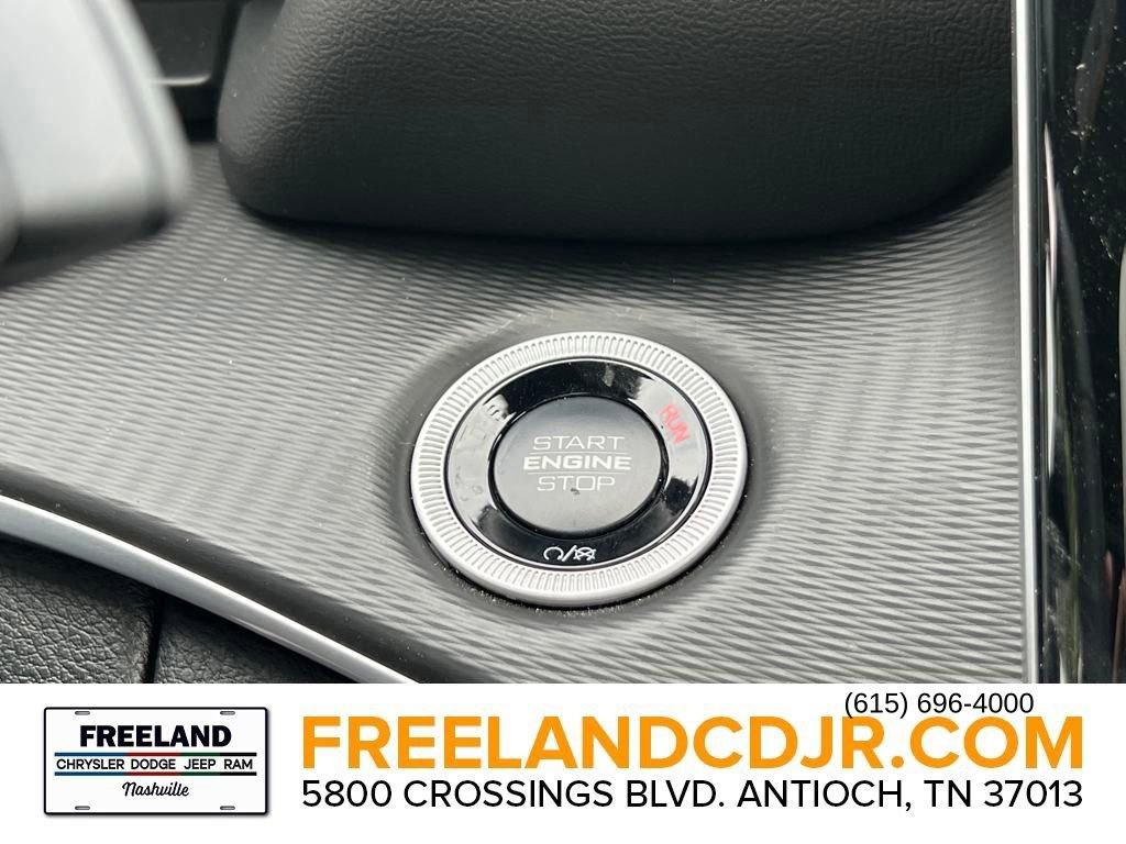 New 2025 Jeep Grand Cherokee L Laredo w/ Luxury Tech Group I image 12