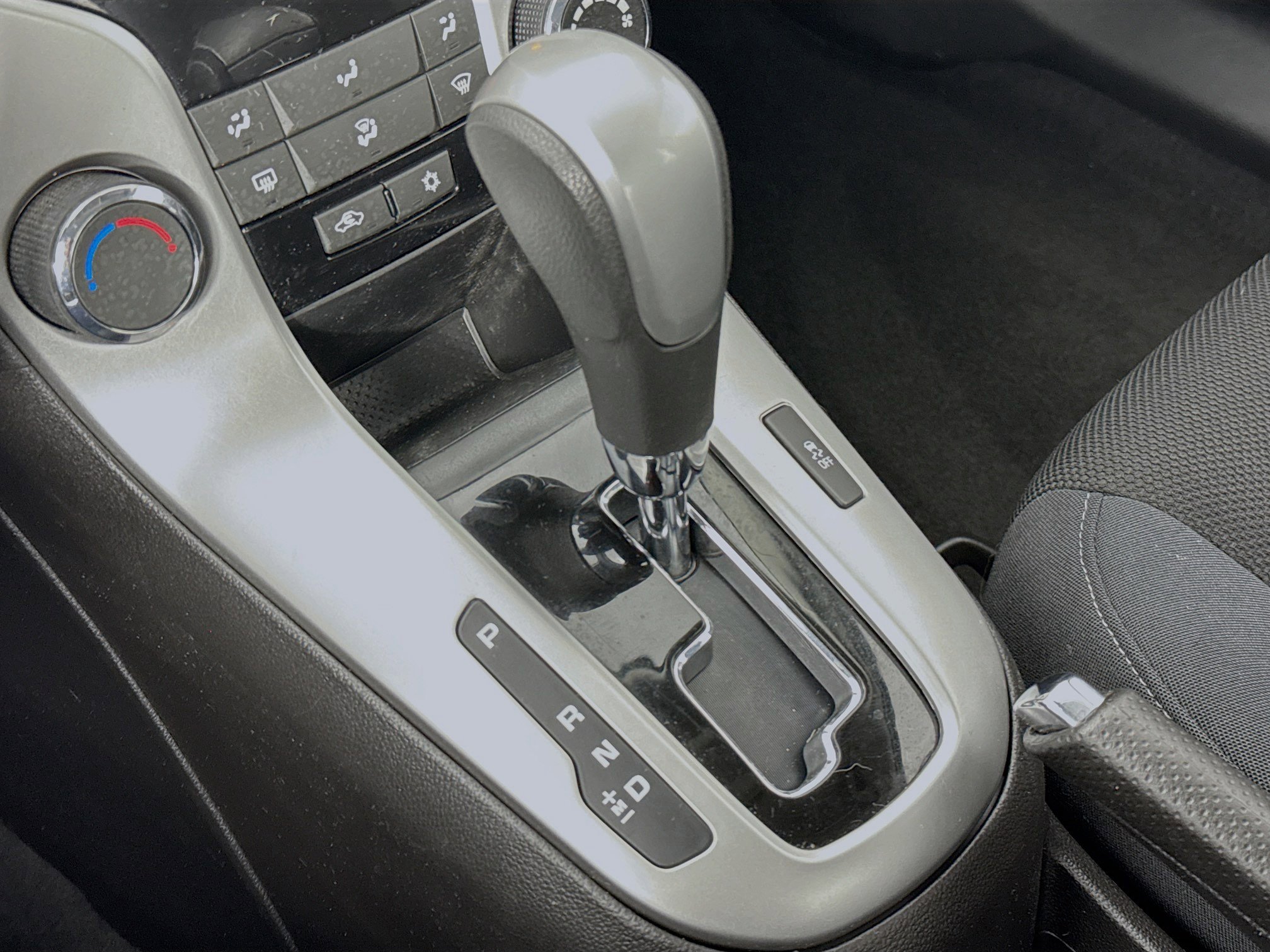 Used 2016 Chevrolet Cruze LT image 16