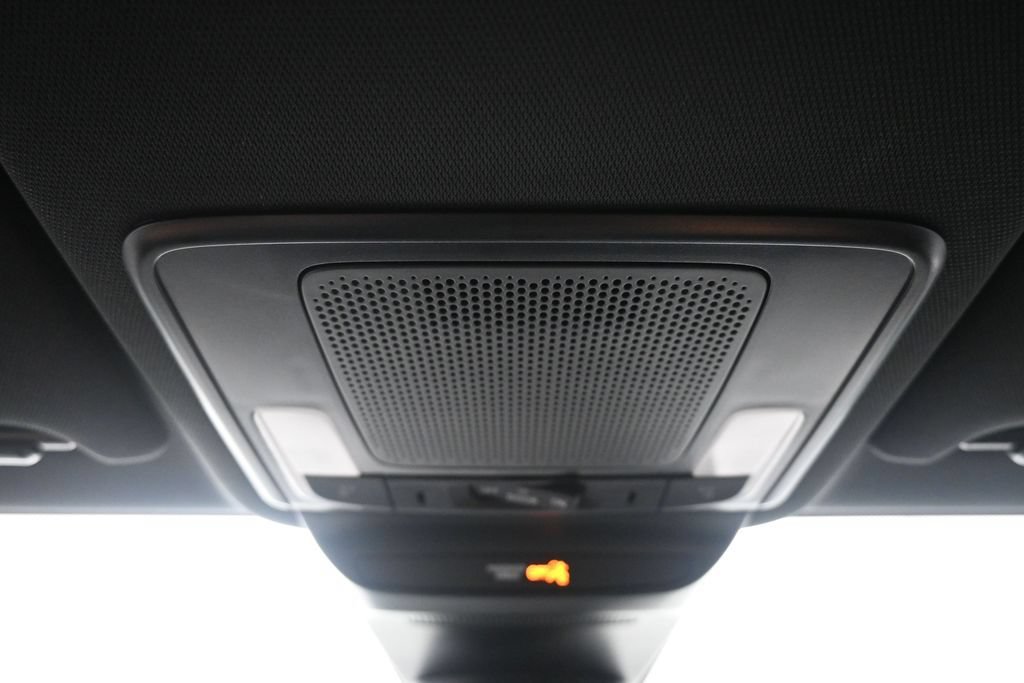 Certified 2025 Honda HR-V Sport image 17